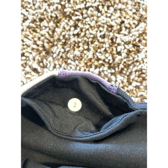 Lululemon  Women's Capri Pants Size 2 Black Striped Waistband Casual - Picture 5 of 6